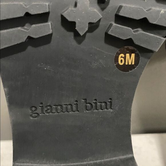 Gianni Bini Black Leather Rhinestone Buckle Sandals - Picture 13 of 14